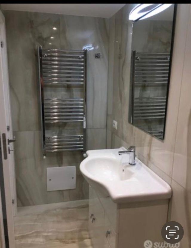 Il Cuore Di Napoli Hotel Luaran gambar