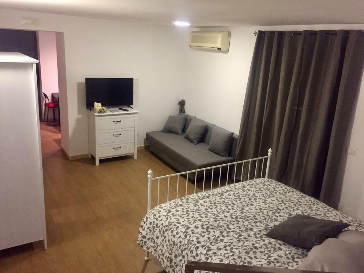 Il Cuore Di Napoli Hotel Luaran gambar