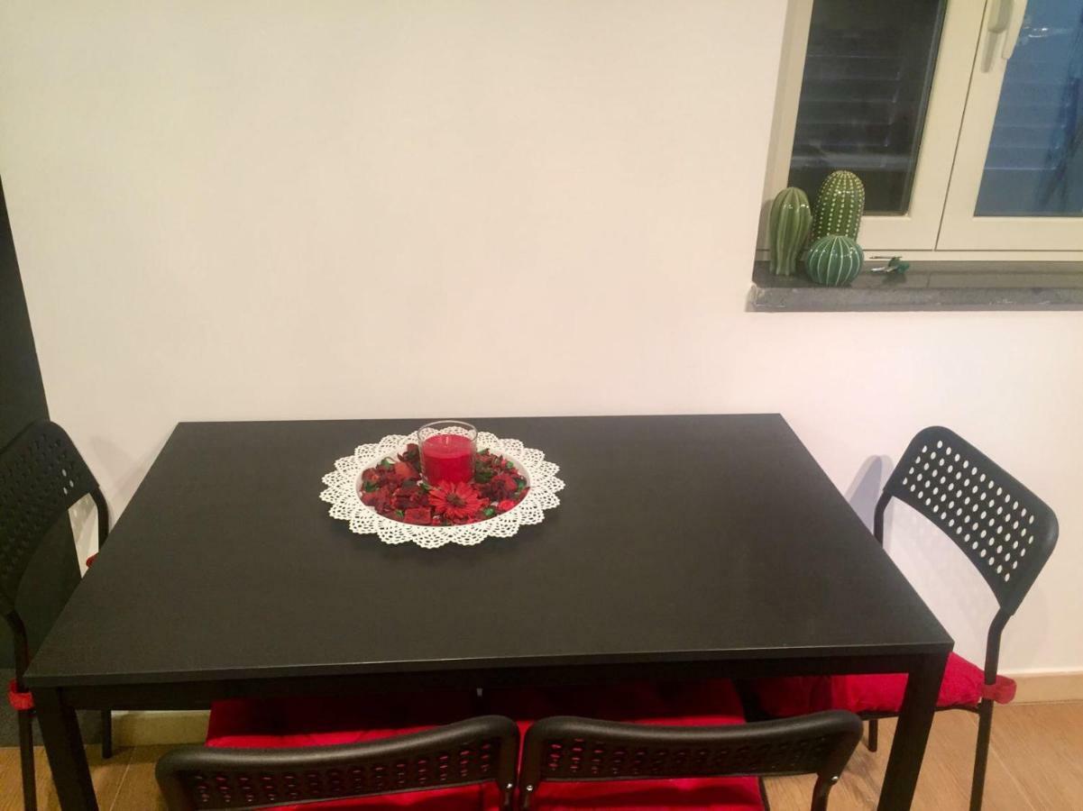 Il Cuore Di Napoli Hotel Luaran gambar